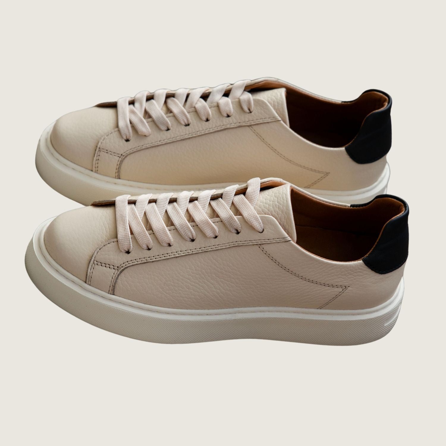 Leathere Signature Sneaker - Beige - SoHo