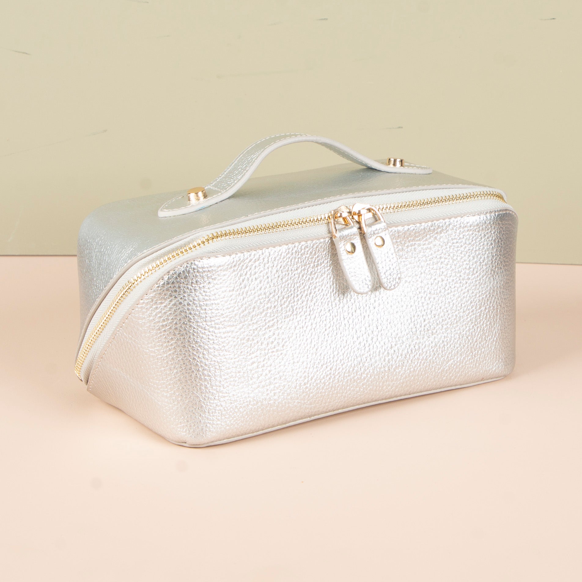 Luxury Leather Travel Vanity Case – Elegant & Spacious-Champagne silver - San Jose